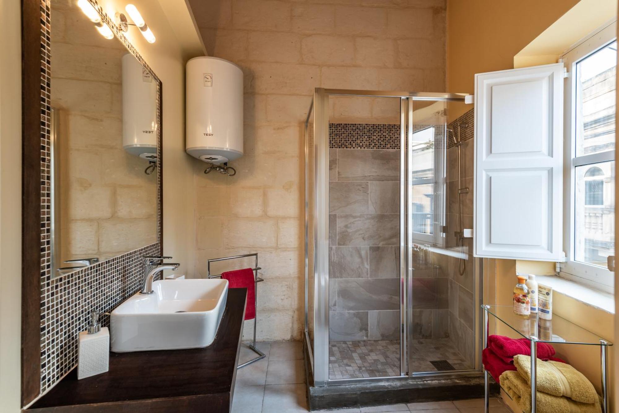 Bed and Breakfast The Stonehouse San Ġiljan Exterior foto